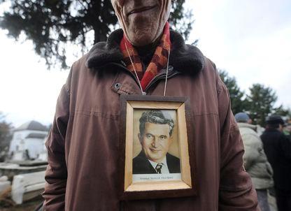 INTERVIU. „Comunismul a transformat corupția într-un mod de viață indispensabil supraviețuirii și a șters granițele morale din mințile multora dintre noi”