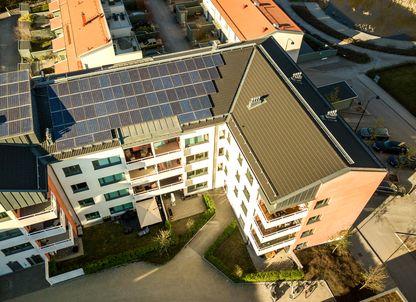 ”Warmer in winter, cooler in summer. Not enough!” Thermal rehabilitation of buildings doesn't cut Romanians' bills and doesn't improve their quality of life